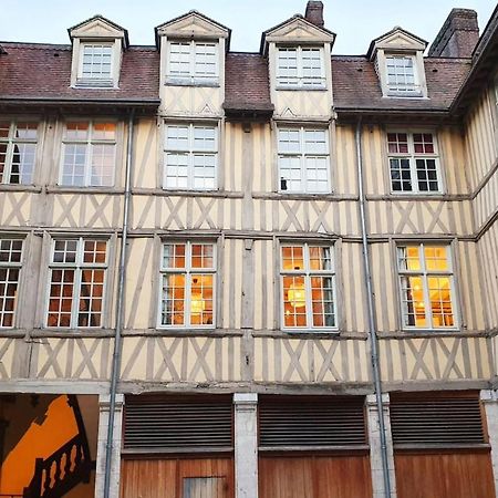 Ancien Hotel Particulier - Pl Du Vieux Marche 4 Pers ルーアン エクステリア 写真